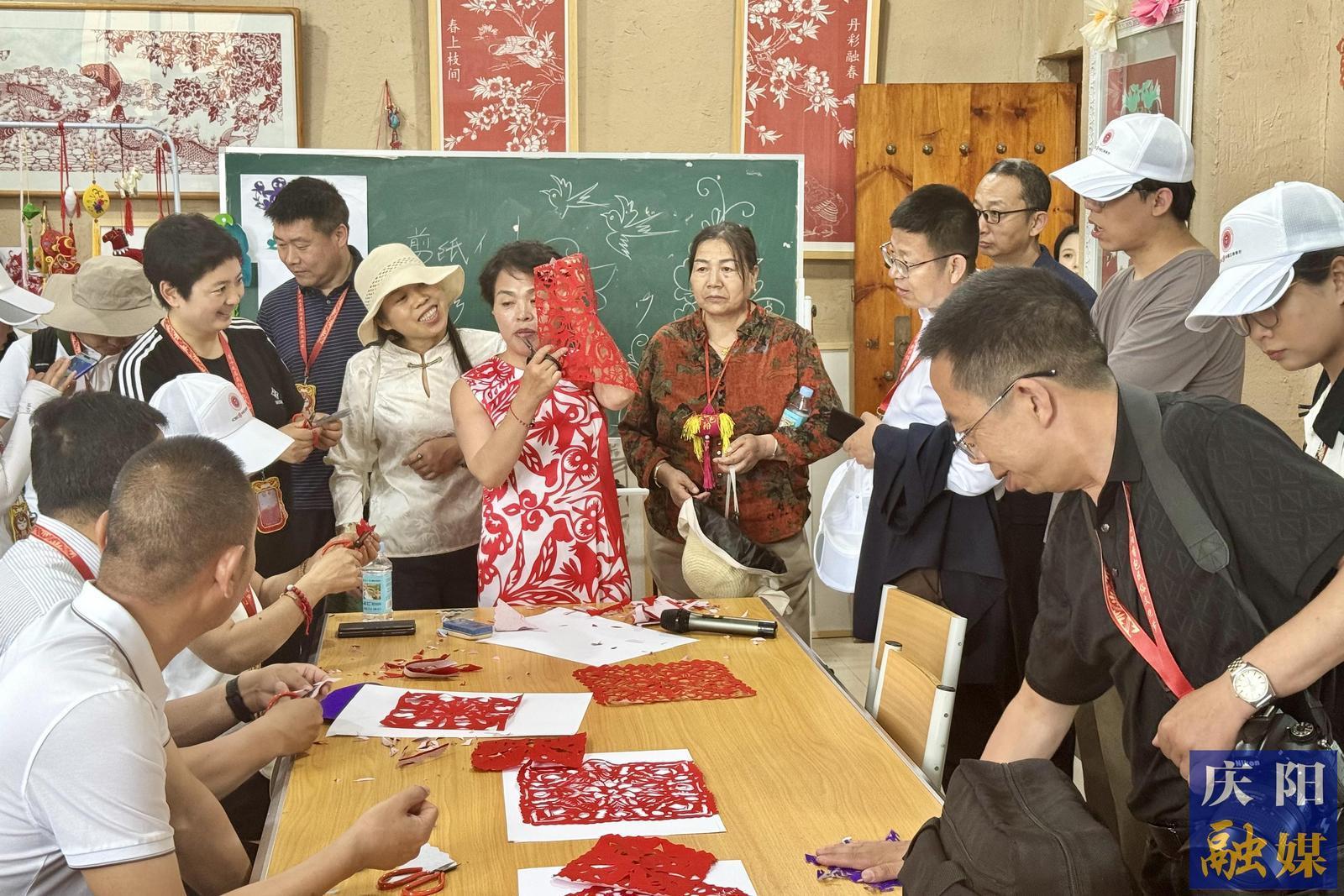 【香約慶陽  包容天下】讓“非遺之花”在校園綻放