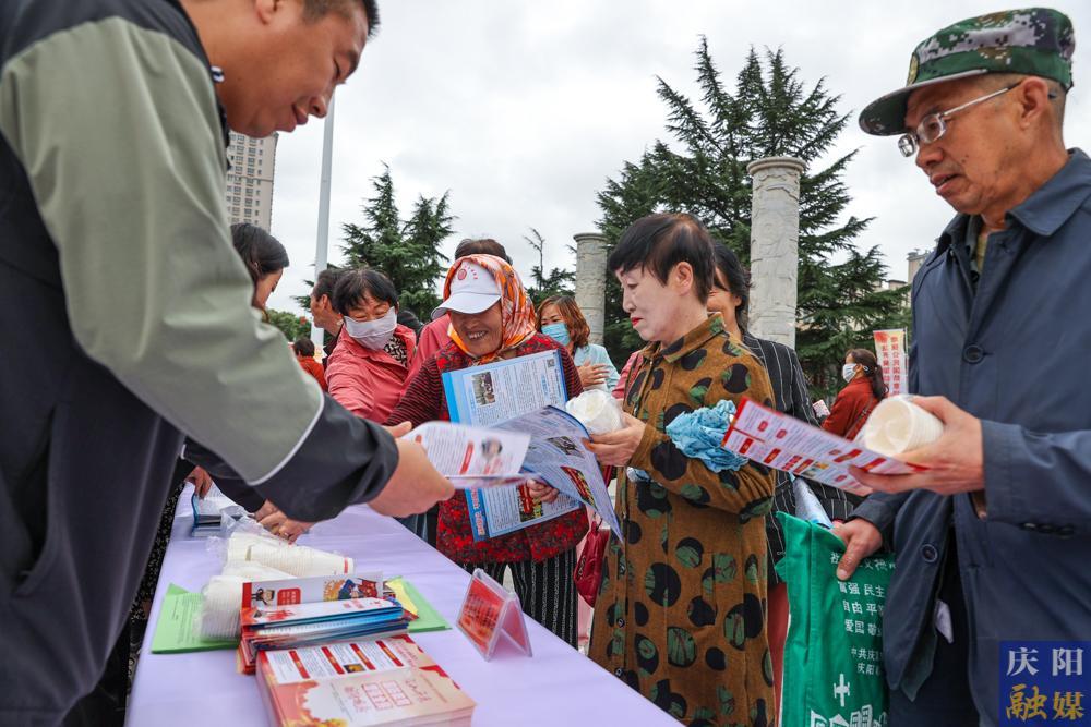 【攝影報(bào)道】2024年慶陽市“全民國防教育月”主題宣傳活動(dòng)舉行